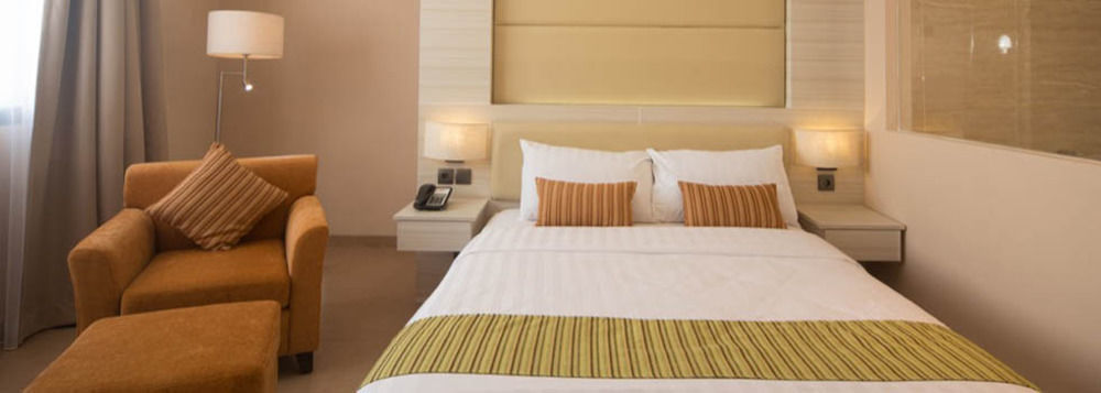 Sotis Hotel 4*